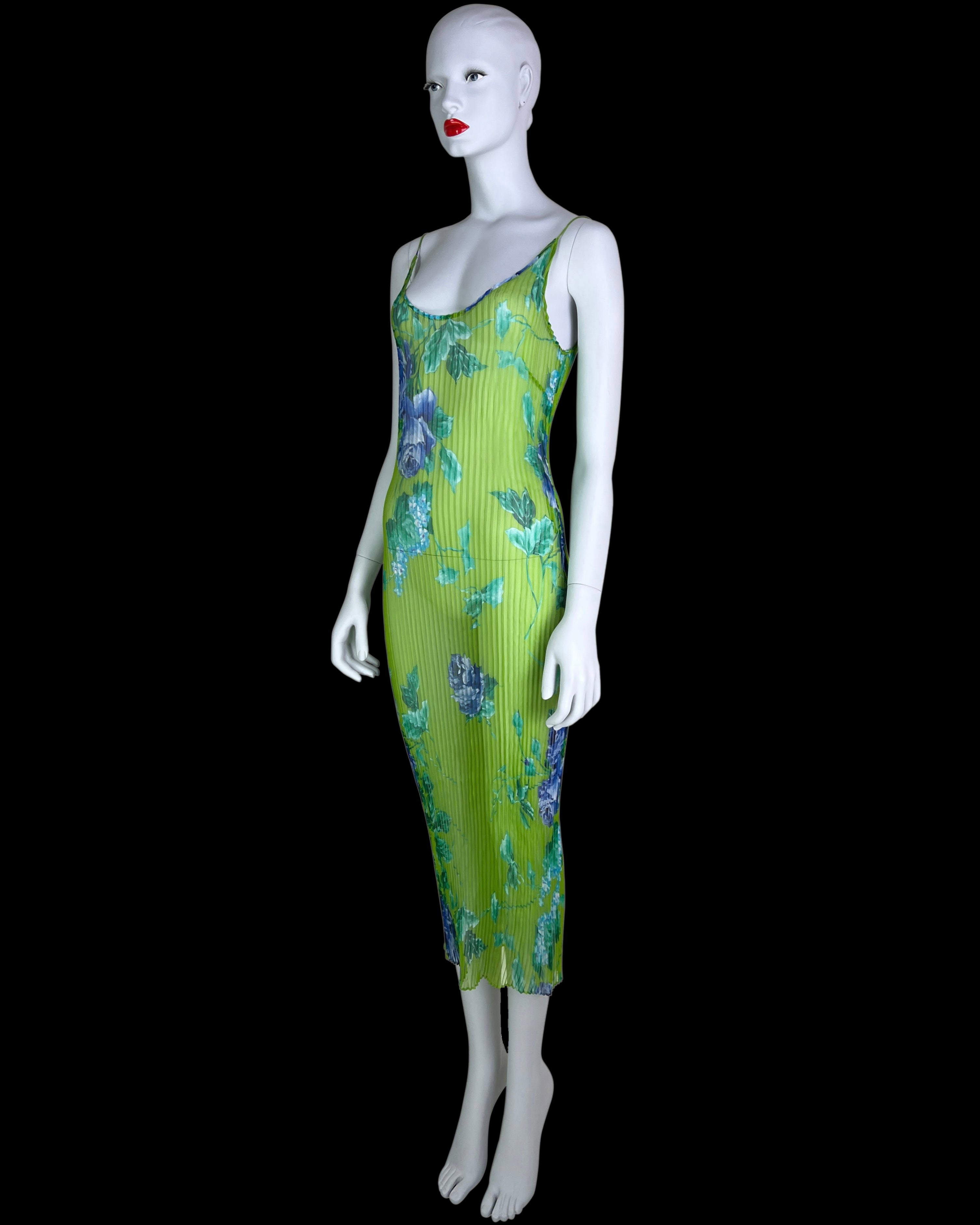 Dolce & Gabbana Fall 2000 Plisse Silk Dress